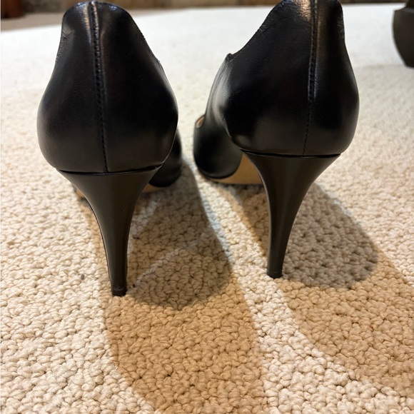 Zvelle Black Women's Pumps - Picture 5 of 8